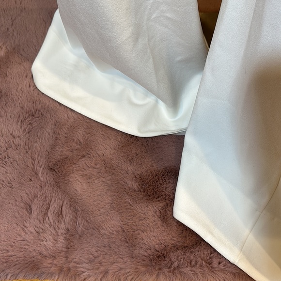 RUNWAY Fall/Winter ‘22 Pat Bo Hand Beaded Wide Leg Pants - Picture 7 of 15